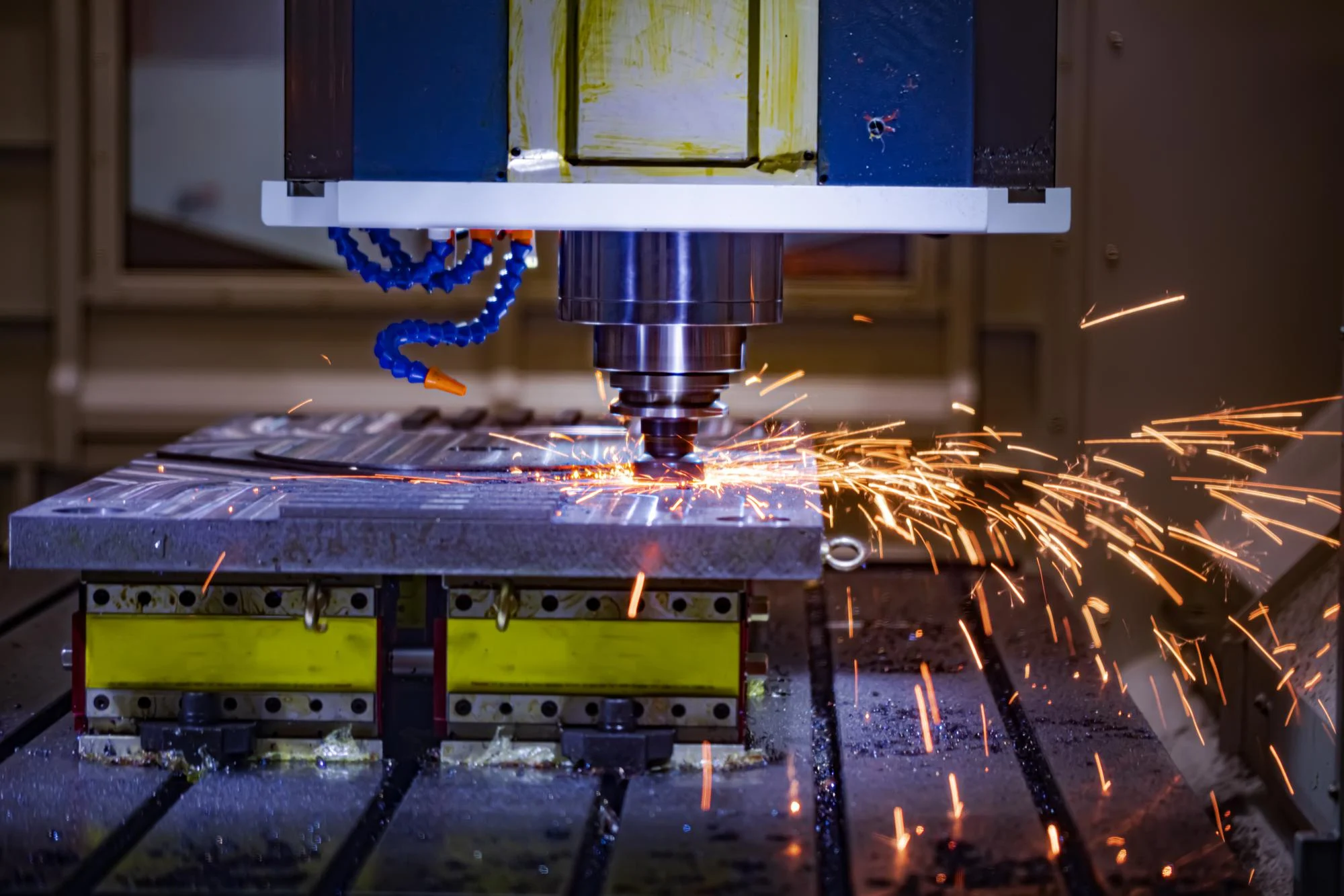 High-precision CNC machining process representing the technical manufacturing sectors Pixerts supports through B2B industrial web design and industrial SEO.