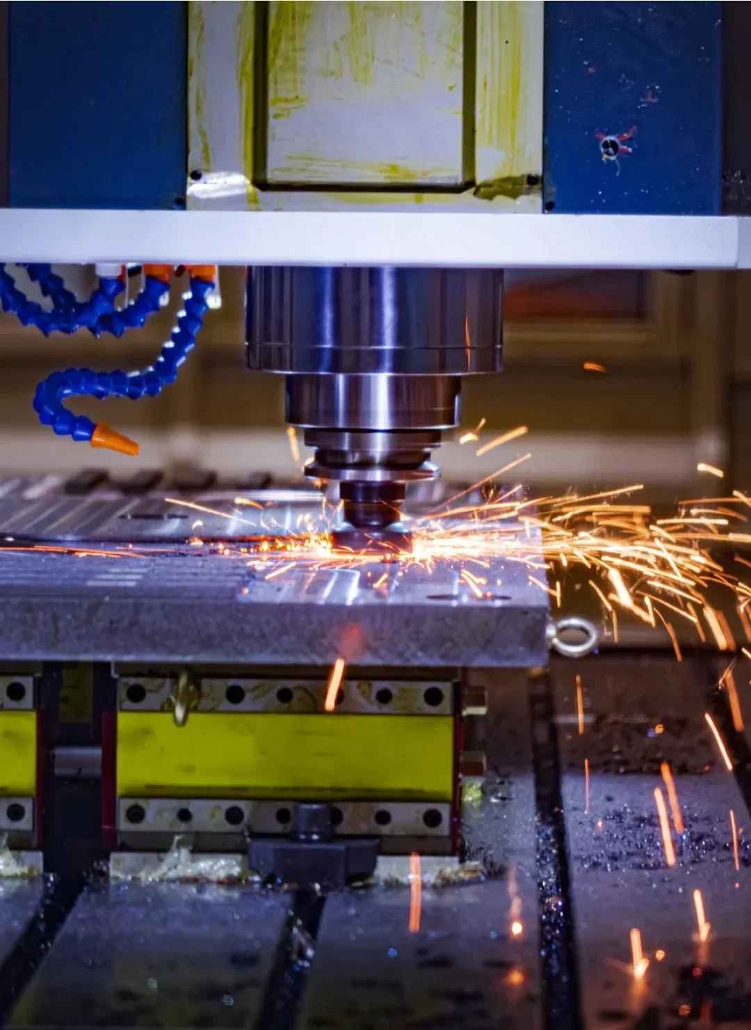 cnc-machining-precision-manufacturing-industrial-seo (2)