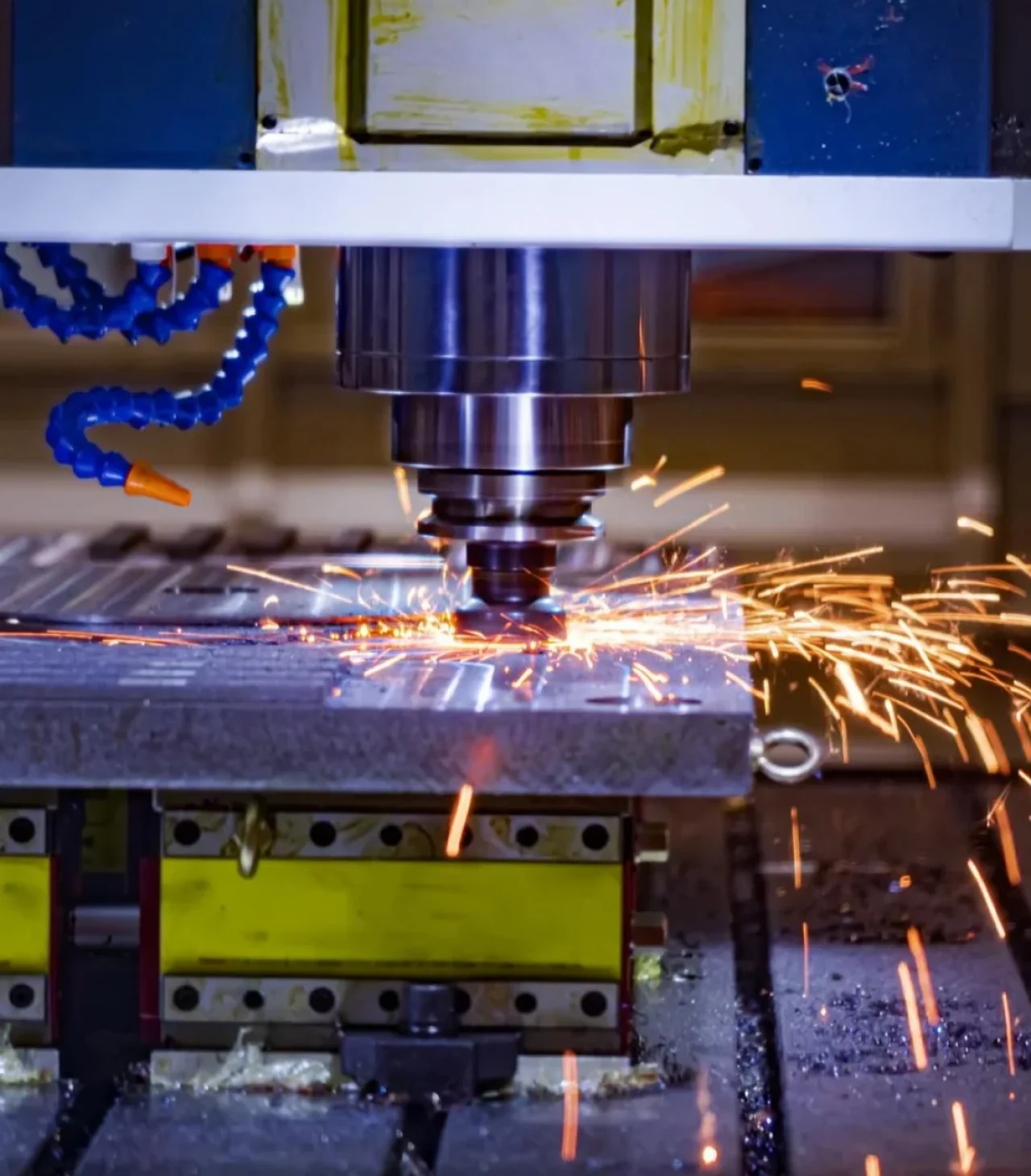 cnc-machining-precision-manufacturing-industrial-seo (2)